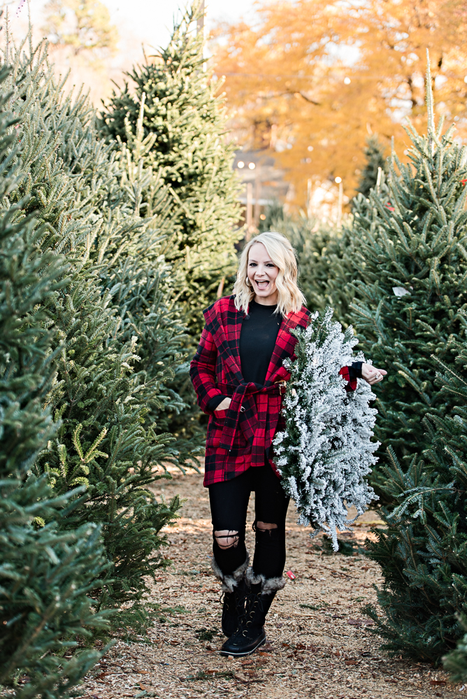 Festive Attire for the Holidays - Outfit Ideas | The Style Hostess