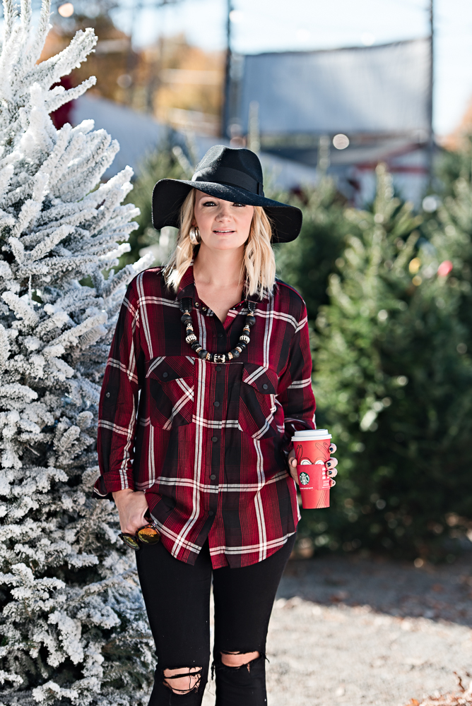 Festive Attire for the Holidays - Outfit Ideas | The Style Hostess